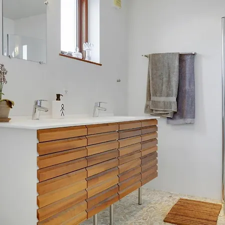 Merkur 船屋 加斯庭