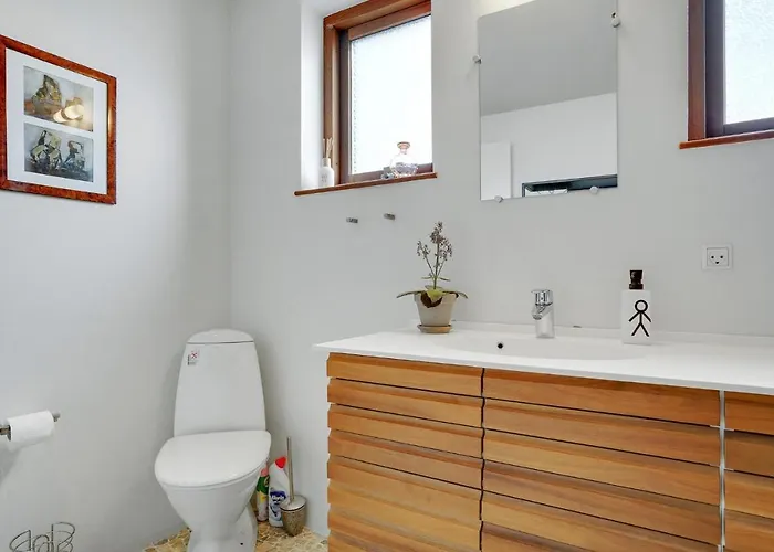 Πλωτό κατάλυμα Merkur 5*