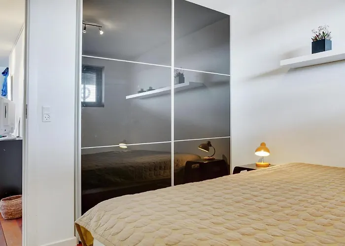 Πλωτό κατάλυμα Merkur Gråsten