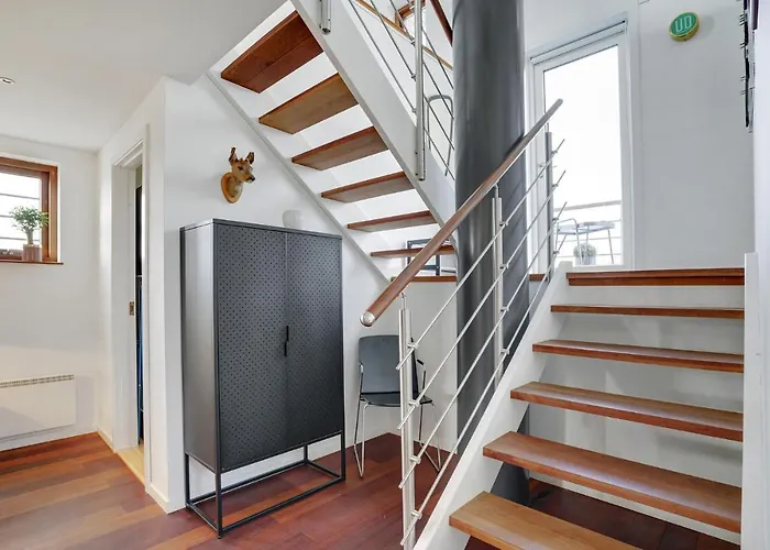 Πλωτό κατάλυμα Merkur Gråsten